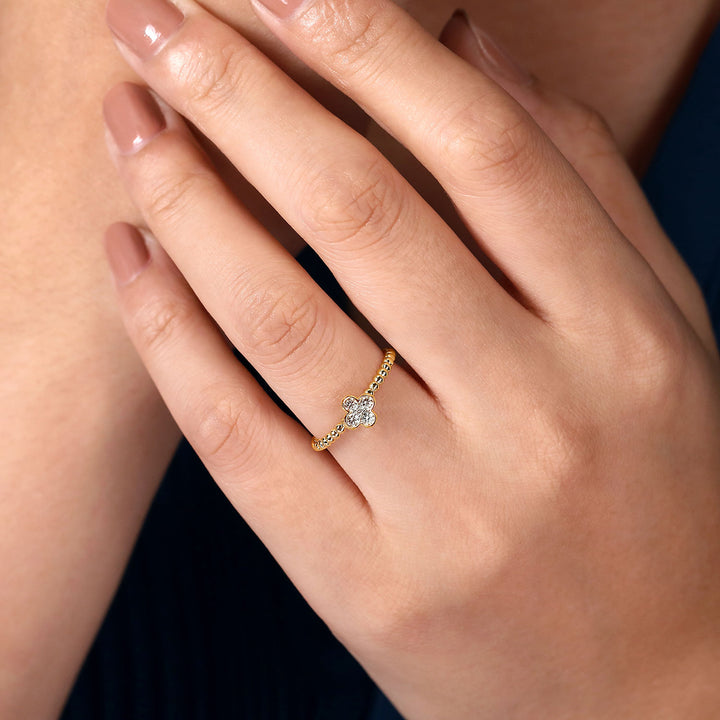 14K Yellow Gold .19cttw Diamond Cluster Clover & Bujukan Bead Stackable Ring