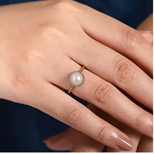 RINGS - 14K Yellow Gold Fresh Water Pearl With Bujukan Beaded Halo Fashion Ring