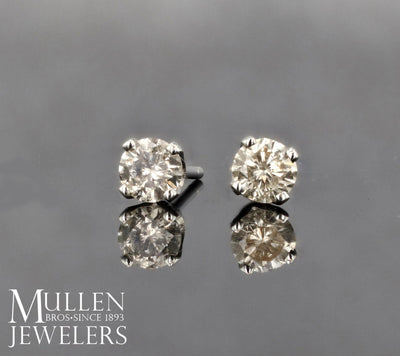 DIAMOND JEWELRY - 14K White Gold .25cttw Promotional Quality Round Diamond Stud Earrings