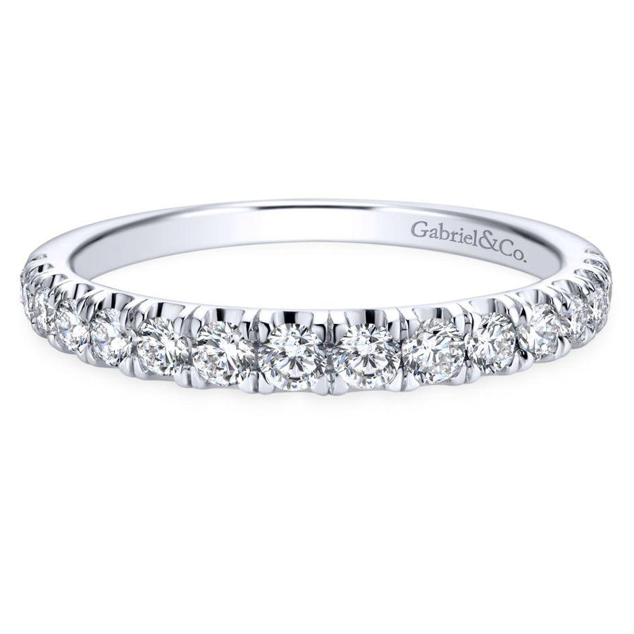 Wedding Ring - 14K White Gold .43cttw Straight Pave Graduated Diamond Wedding Band