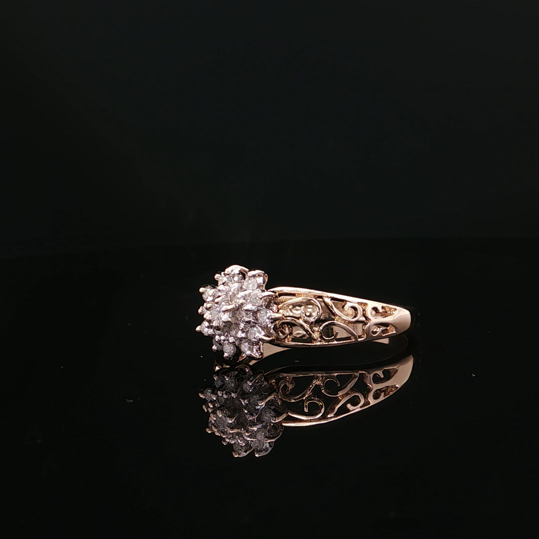 Estate 14K Yellow Gold Filigree Diamond Cluster Ring.
