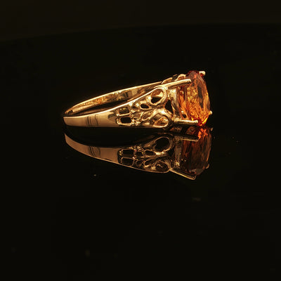 Estate 10K Yellow Gold Oval Citrine Fashion Ring
