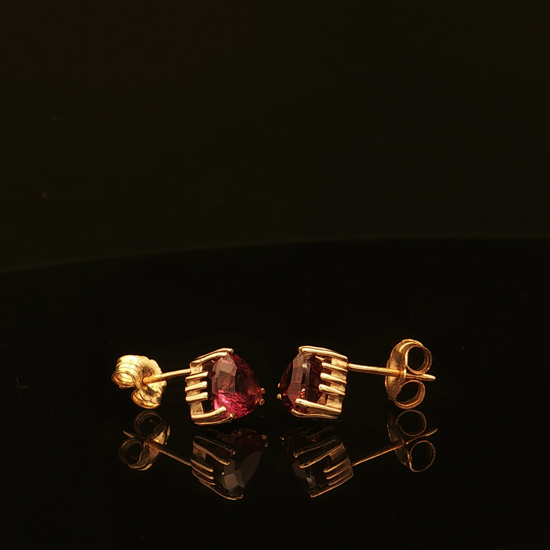 Estate 14K Yellow Gold Trillion Rhodolite Garnet Stud Earrings