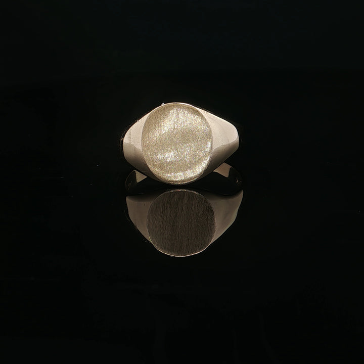Estate 14K Yellow Gold Oval Signet Ring