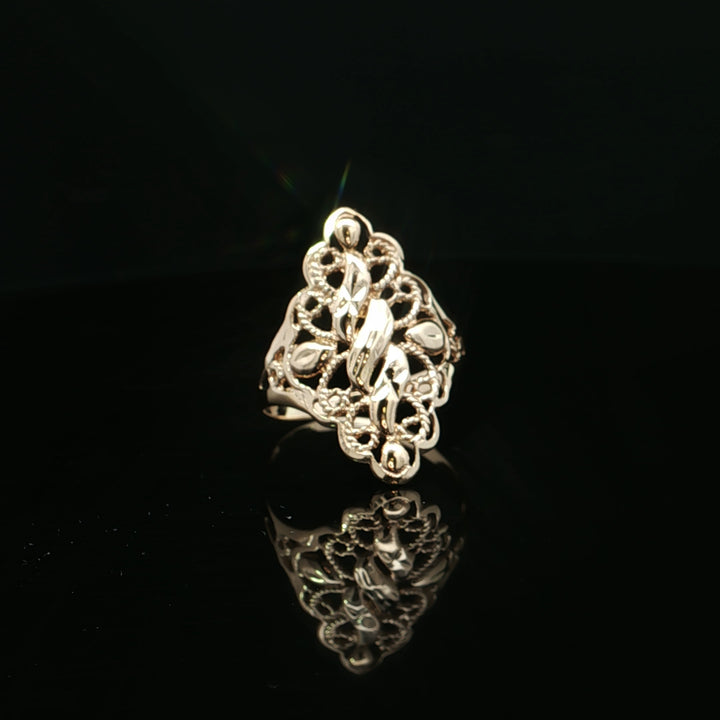 Estate 18K Yellow Gold Engraved Filigree Fashion Ring