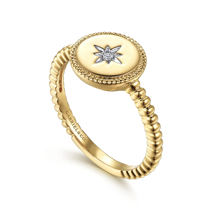 14K Yellow Gold Round 0.01cttw Diamond Star Bujukan Signet Ring