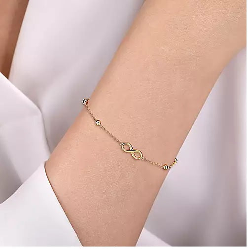 BRACELETS - 14K Yellow Gold Bujukan Infinity Station 7 Inch Bracelet