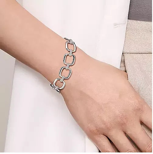 BRACELETS - Sterling Silver Pave Bujukan And Cushion Shape Link Chain 7 Inch Bracelet