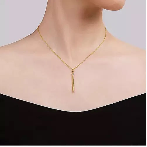 Necklace - 14K Yellow Gold .03cttw Diamond & Spike Drop Pendant