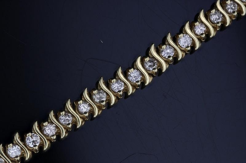 BRACELETS - 14k Yellow Gold Estate 3cttw S Style Diamond Tennis Bracelet