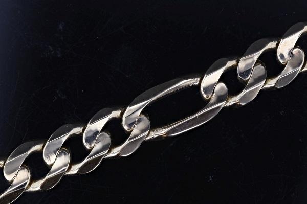 BRACELETS - Estate 14K Yellow Gold 9mm Prime Figaro Bracelet