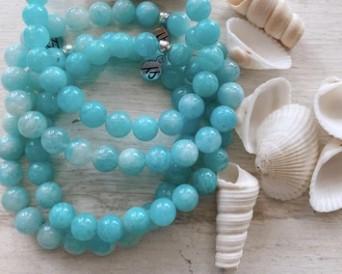 BRACELETS - Gold Collection - Peruvian Amazonite Stone Bracelet With Wave Gold Charm