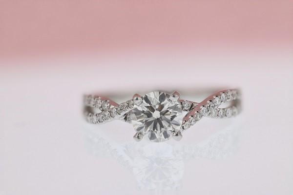 DIAMOND ENGAGEMENT RINGS - 14K White Gold 1.23cttw With .90ct K/VVS2 With GIA Center Crossover Diamond Engagement Ring