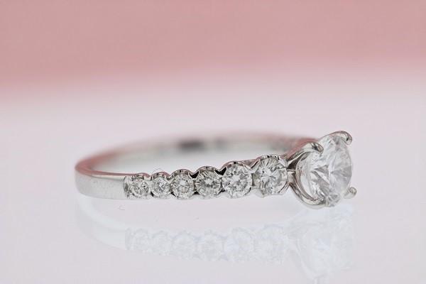 DIAMOND ENGAGEMENT RINGS - 14K White Gold 1.35cttw With .85ct D/I1 Center Pave Tapering Round Diamond Engagement Ring