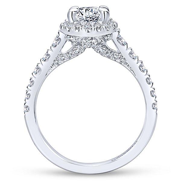 Halo Engagement Rings and Their Evolution - The Diamond Room
