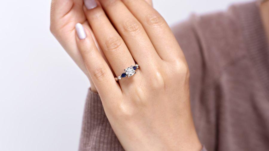 Pear Shaped Blue Sapphire Diamond Ring .09 Cttw 14K Gold 188A