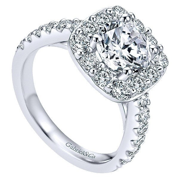 How Should My Engagement Ring Fit? - Sylvie Blog