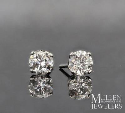 DIAMOND JEWELRY - 14k White Gold 3/4cttw Round Diamond Stud Earrings - "Good" Quality