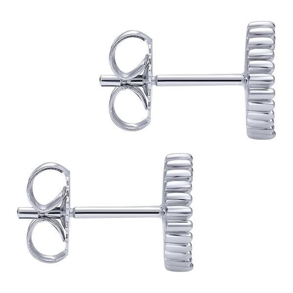 DIAMOND JEWELRY - Cushion Shaped 1/3cttw Diamond Cluster Stud Earrings