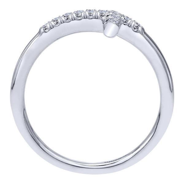 DIAMOND JEWELRY - Diamond Sideways Cross Ring With 1/7cttw Of Diamonds