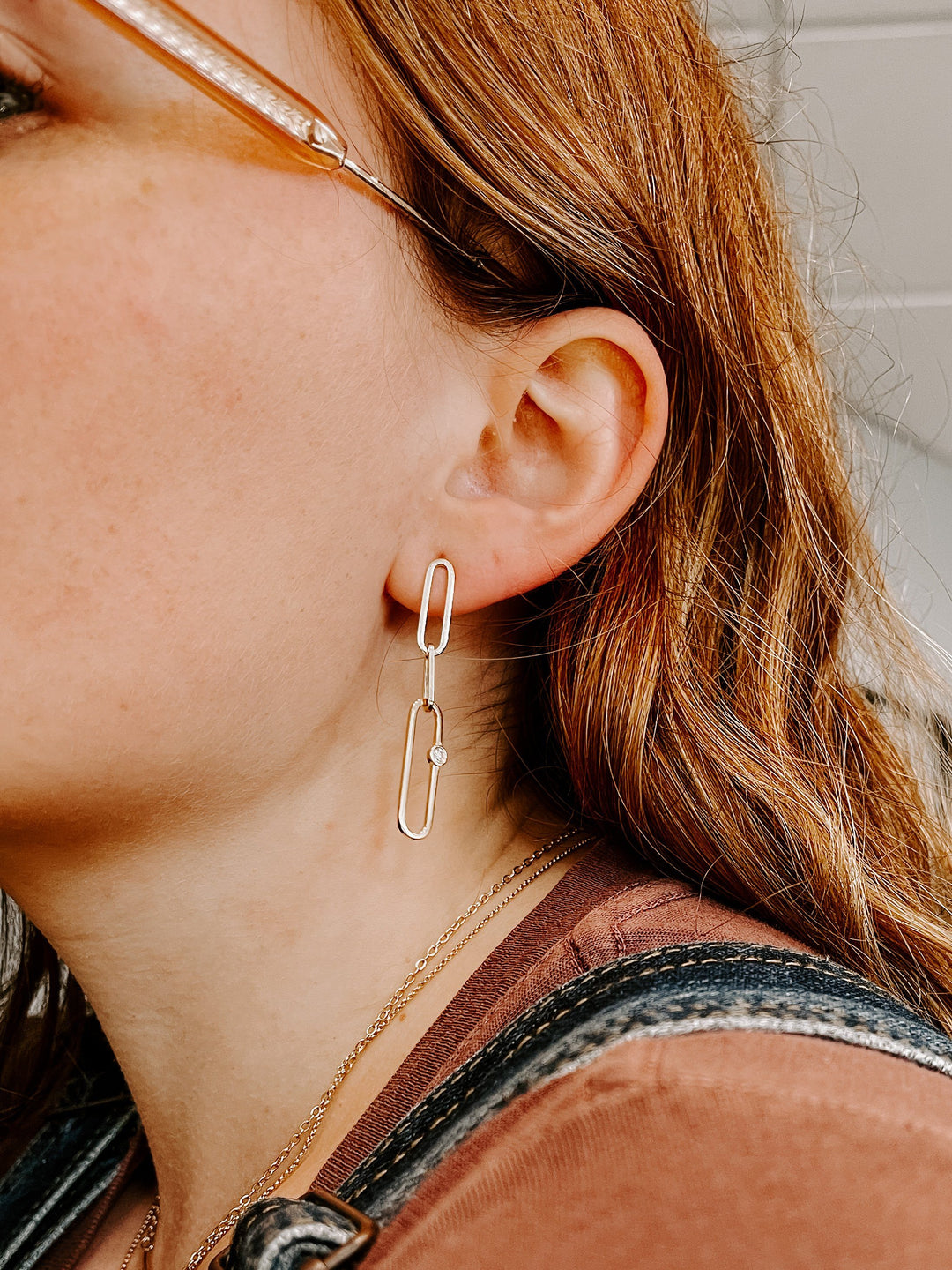 EARRINGS - 14K Yellow Gold 1/8cttw Diamond Fancy Dangle Paper Clip Earrings