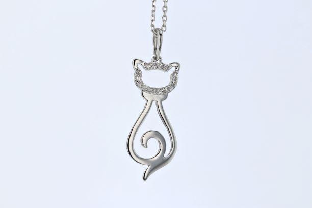 NECKLACES - 10K White Gold Pave Diamond Cat Pendant Necklace