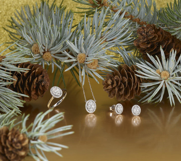 NECKLACES - 14K White Gold Starbright 1/2cttw Diamond Oval Halo Cluster Necklace