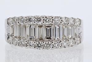 RINGS - 14K White Gold 2cttw Diamond Fashion Ring