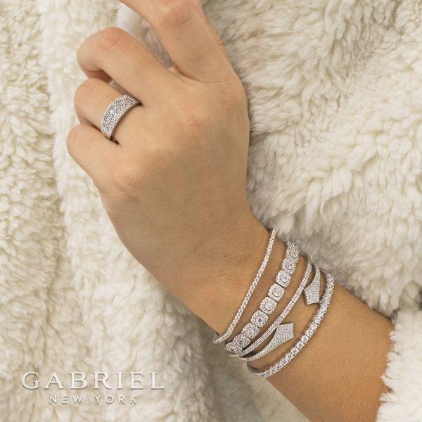 RINGS - 14K White Gold .80cttw Diamond Curved Fashion Ring
